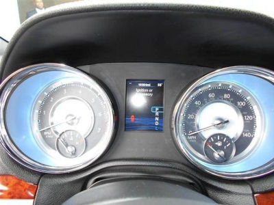 2012 Chrysler 300  Limited