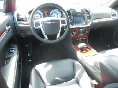 2012 Chrysler 300  Limited