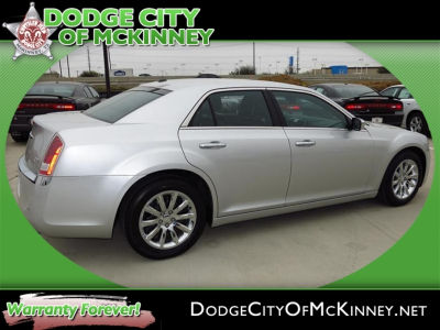 2012 Chrysler 300  Limited