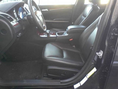 2012 Chrysler 300 Limited