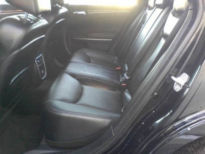 2012 Chrysler 300 Limited