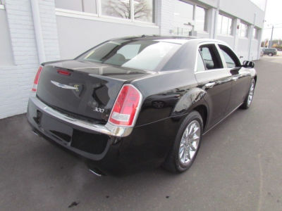 2012 Chrysler 300  Limited