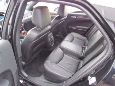 2012 Chrysler 300  Limited