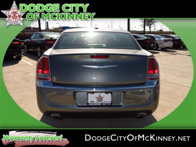 2012 Chrysler 300  Limited