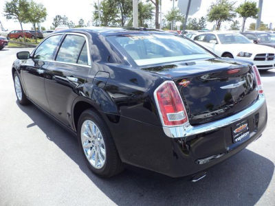 2011 Chrysler 300  Limited