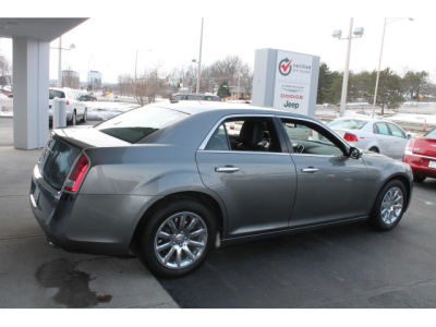 2012 Chrysler 300  Limited