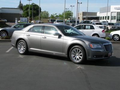 2012 Chrysler 300  Limited