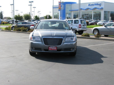 2012 Chrysler 300  Limited