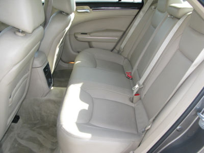 2012 Chrysler 300  Limited