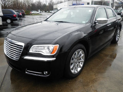 2012 Chrysler 300  Limited