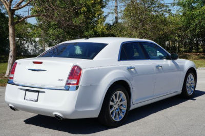 2012 Chrysler 300  Limited
