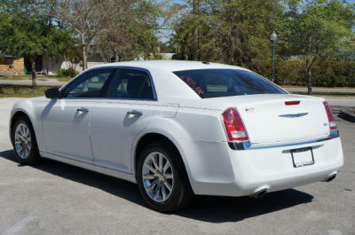 2012 Chrysler 300  Limited