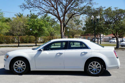 2012 Chrysler 300  Limited