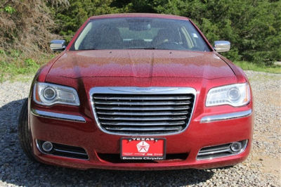2012 Chrysler 300  Limited