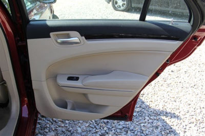 2012 Chrysler 300  Limited