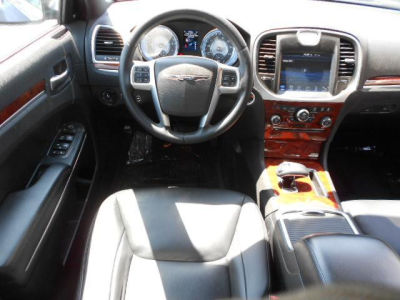 2012 Chrysler 300  Limited
