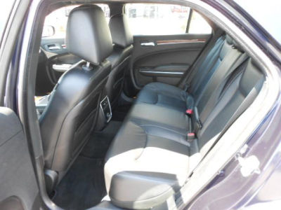 2012 Chrysler 300  Limited