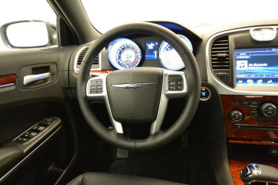 2012 Chrysler 300  Limited