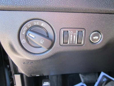 2011 Chrysler 300  Limited