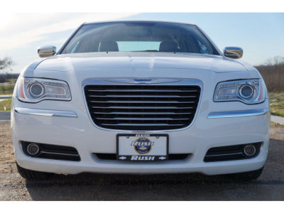2012 Chrysler 300  Limited