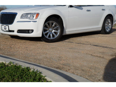 2012 Chrysler 300  Limited