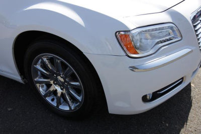 2012 Chrysler 300  Limited