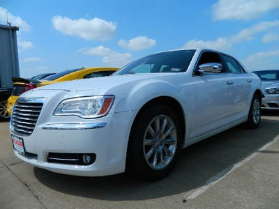 2012 Chrysler 300  Limited