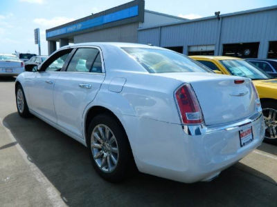 2012 Chrysler 300  Limited