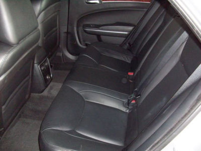 2012 Chrysler 300  Limited