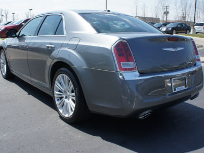 2011 Chrysler 300  Limited