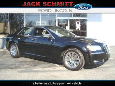 2012 Chrysler 300  Limited