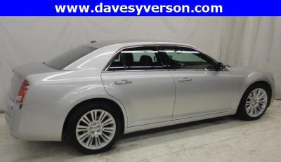 2012 Chrysler 300  Limited