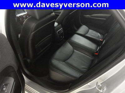 2012 Chrysler 300  Limited