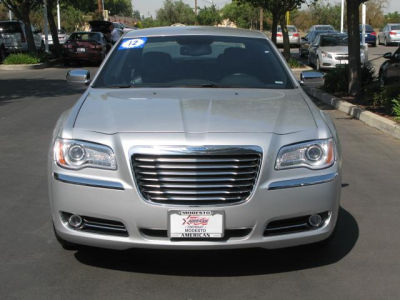 2012 Chrysler 300  Limited