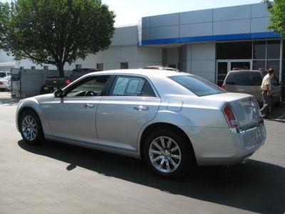 2012 Chrysler 300  Limited