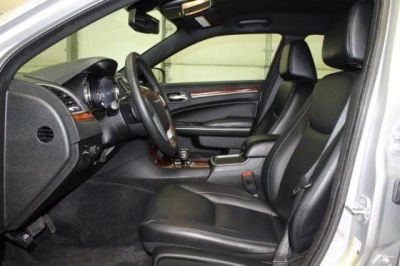 2012 Chrysler 300  Limited