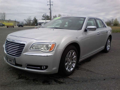 2012 Chrysler 300  Limited