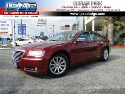 2012 Chrysler 300  Limited