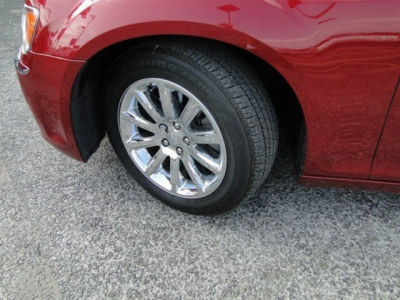 2012 Chrysler 300  Limited