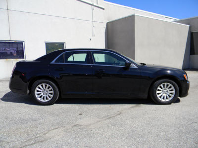 2013 Chrysler 300  Base
