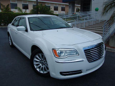 2013 Chrysler 300  Base