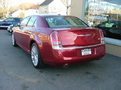 2012 Chrysler 300  Limited