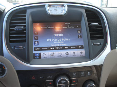 2011 Chrysler 300  Limited