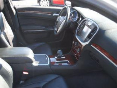 2012 Chrysler 300  Limited