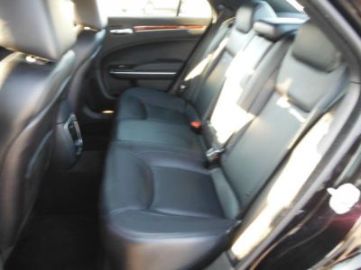 2012 Chrysler 300  Limited