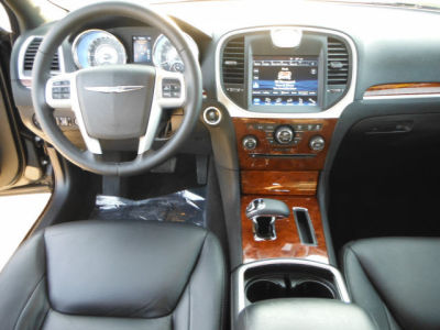 2012 Chrysler 300  Limited