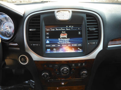 2012 Chrysler 300  Limited