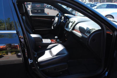 2012 Chrysler 300  Limited