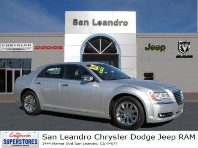 2012 Chrysler 300  Limited