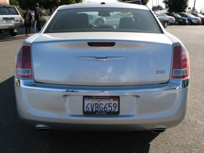 2012 Chrysler 300  Limited